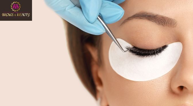 How To Prevent Irritations Caused By Eyelash Extensions?