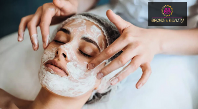 Why Is the Application of Premium Facials Recommended by Beauticians?